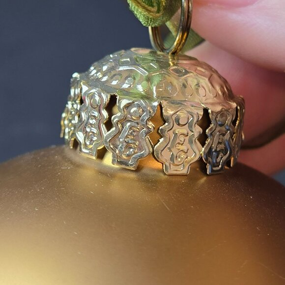 Frontgate Gold Glass Christmas Ornaments Set Of Three Matte And Shiny 4 Inch - Picture 5 of 7